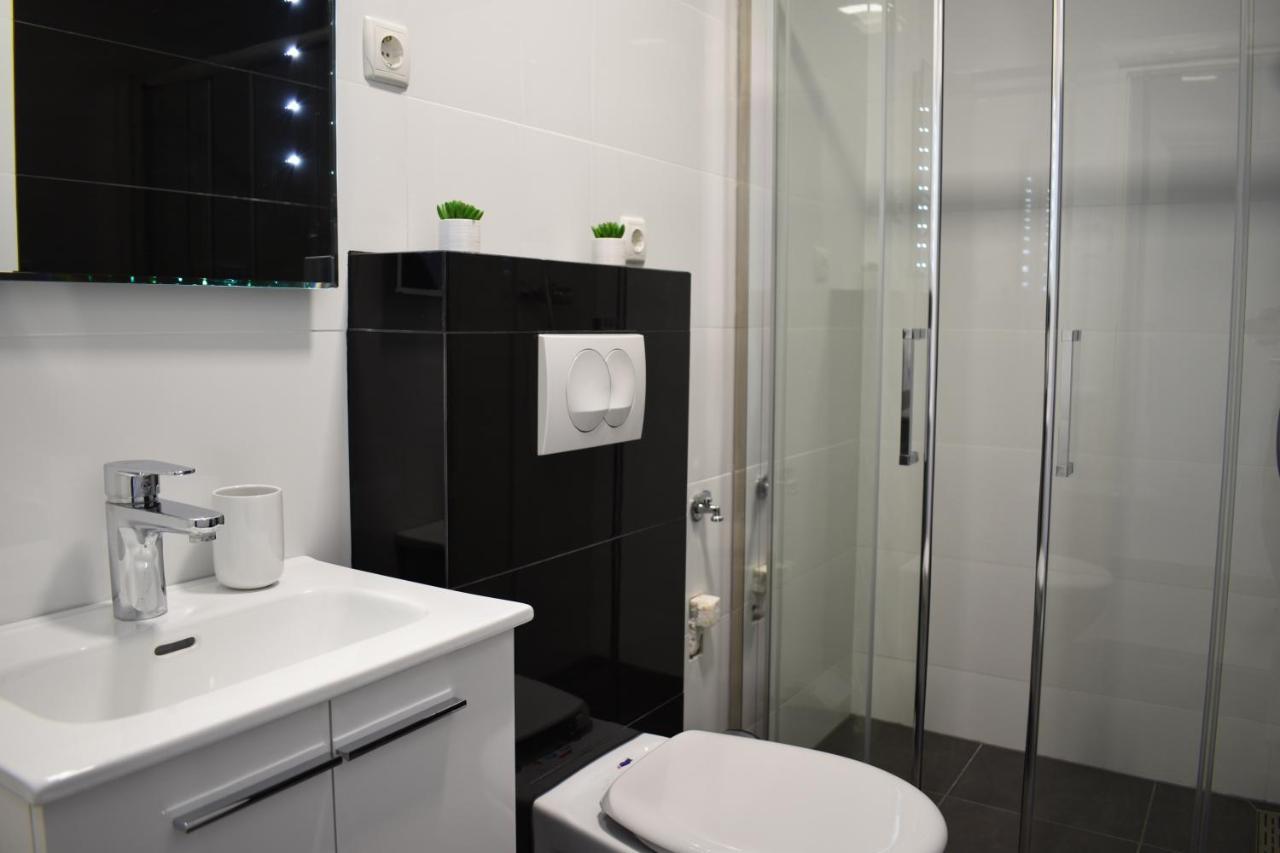 Apartments Rena Шибеник Экстерьер фото