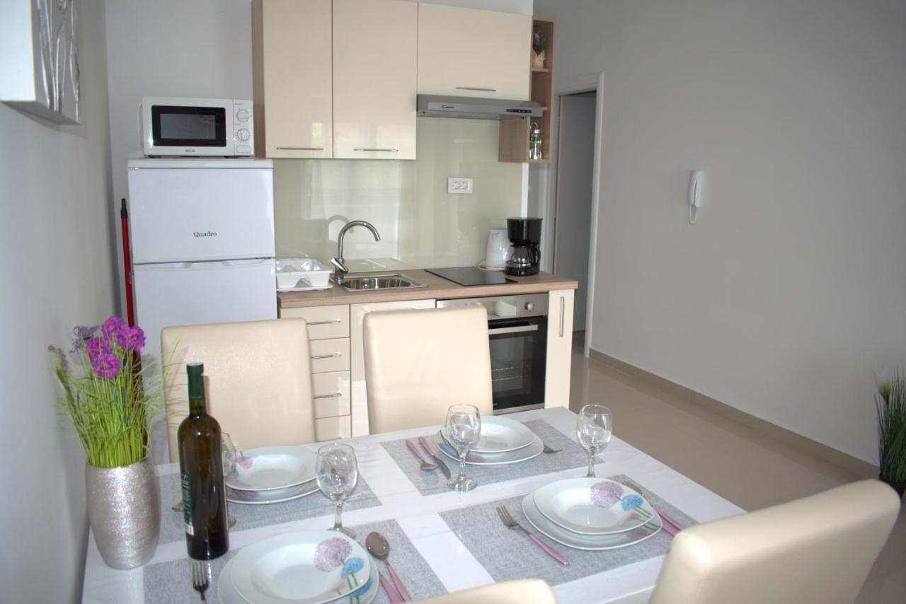 Apartments Rena Шибеник Экстерьер фото